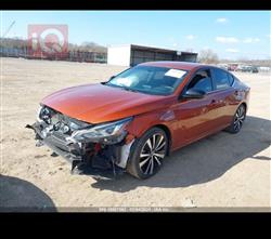 نيسان ألتيما